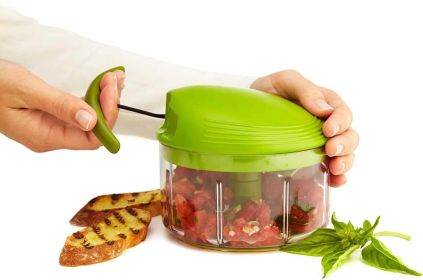 Pull Chop Chopper/Manual Food Processor with Cord Mechanism, Green, 2-Cup (Color: 2-Cup)